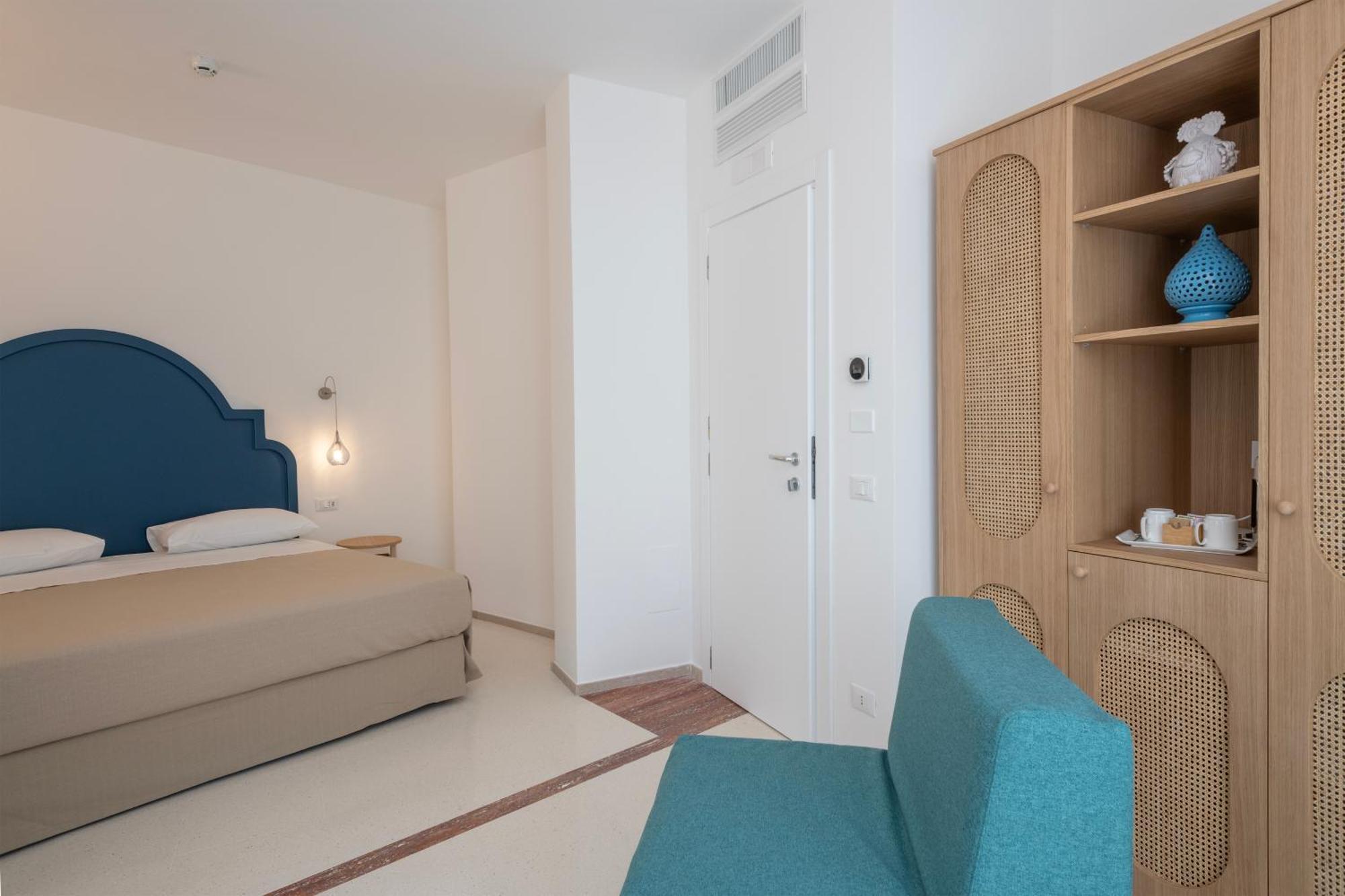 Hotel Albania Отранто Экстерьер фото