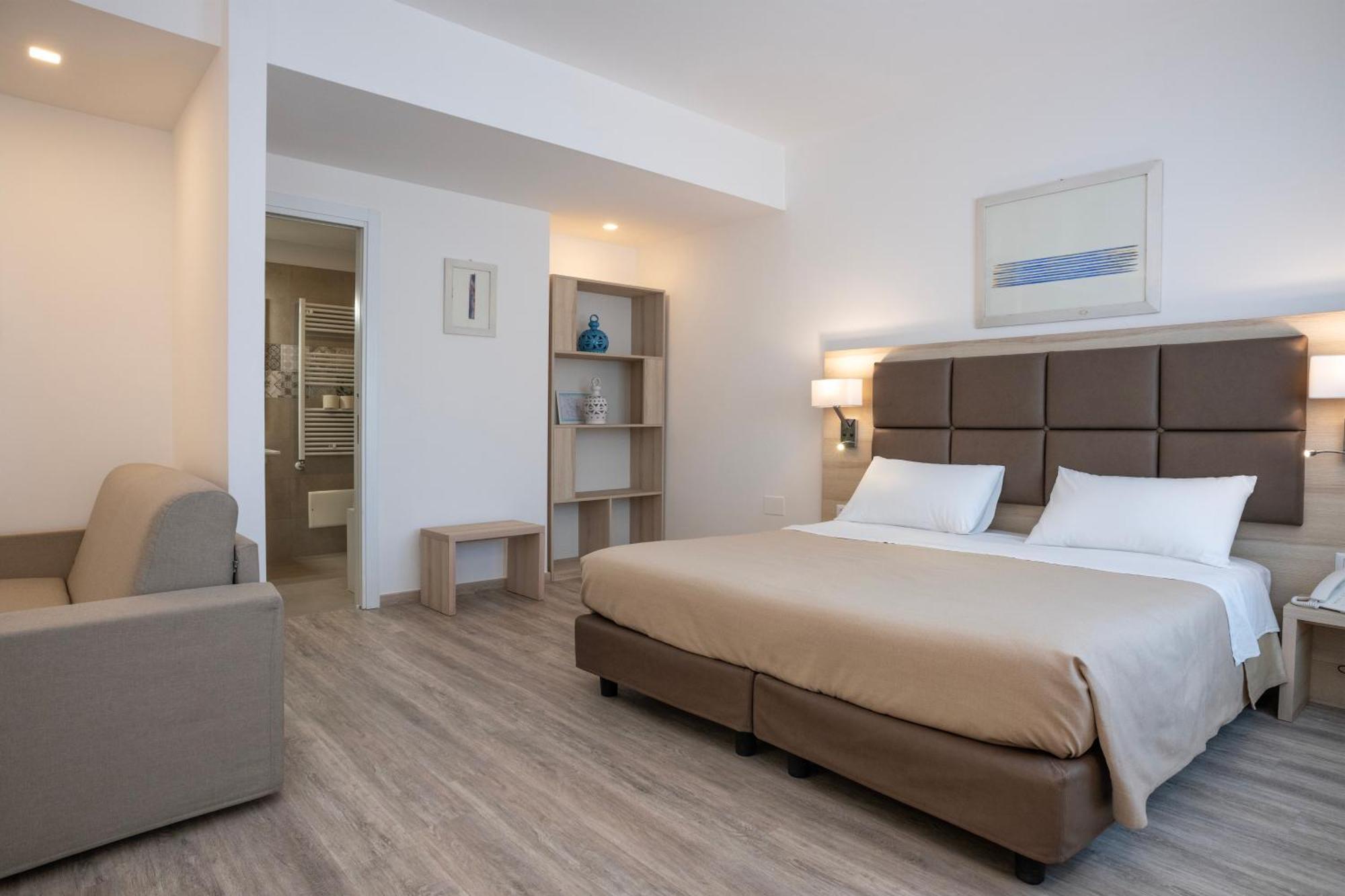 Hotel Albania Отранто Экстерьер фото
