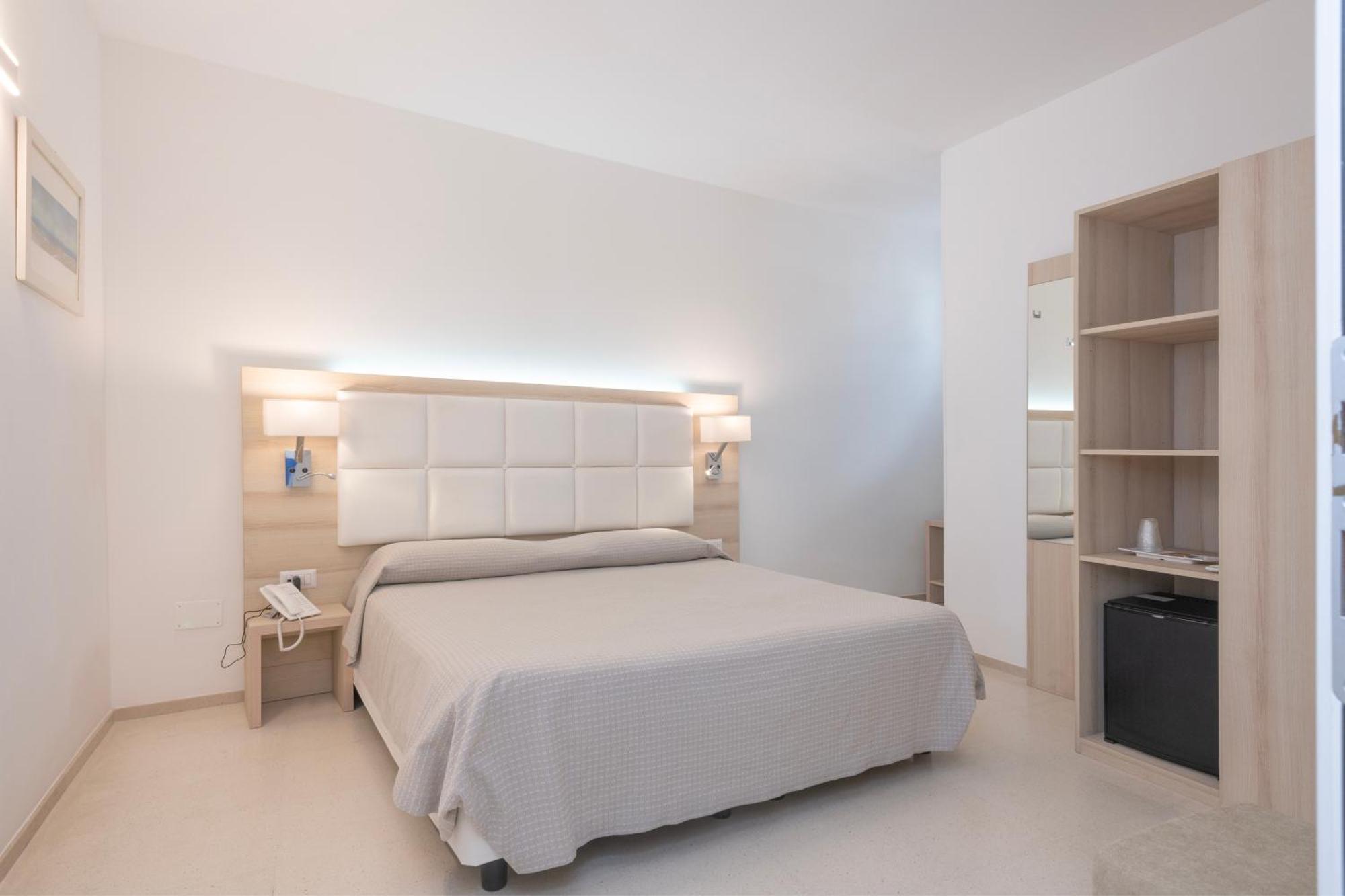 Hotel Albania Отранто Экстерьер фото