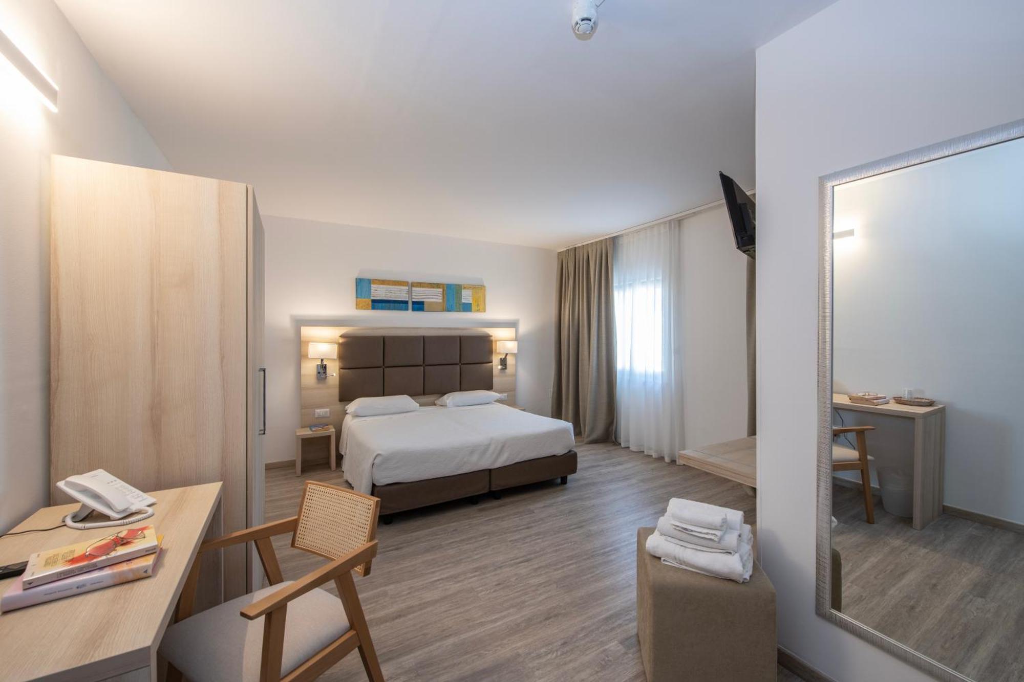 Hotel Albania Отранто Экстерьер фото