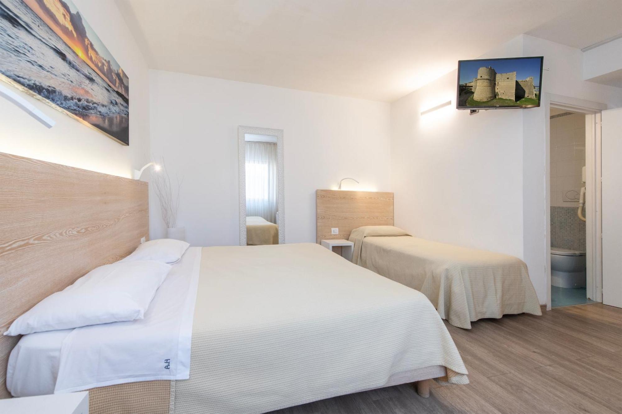 Hotel Albania Отранто Экстерьер фото