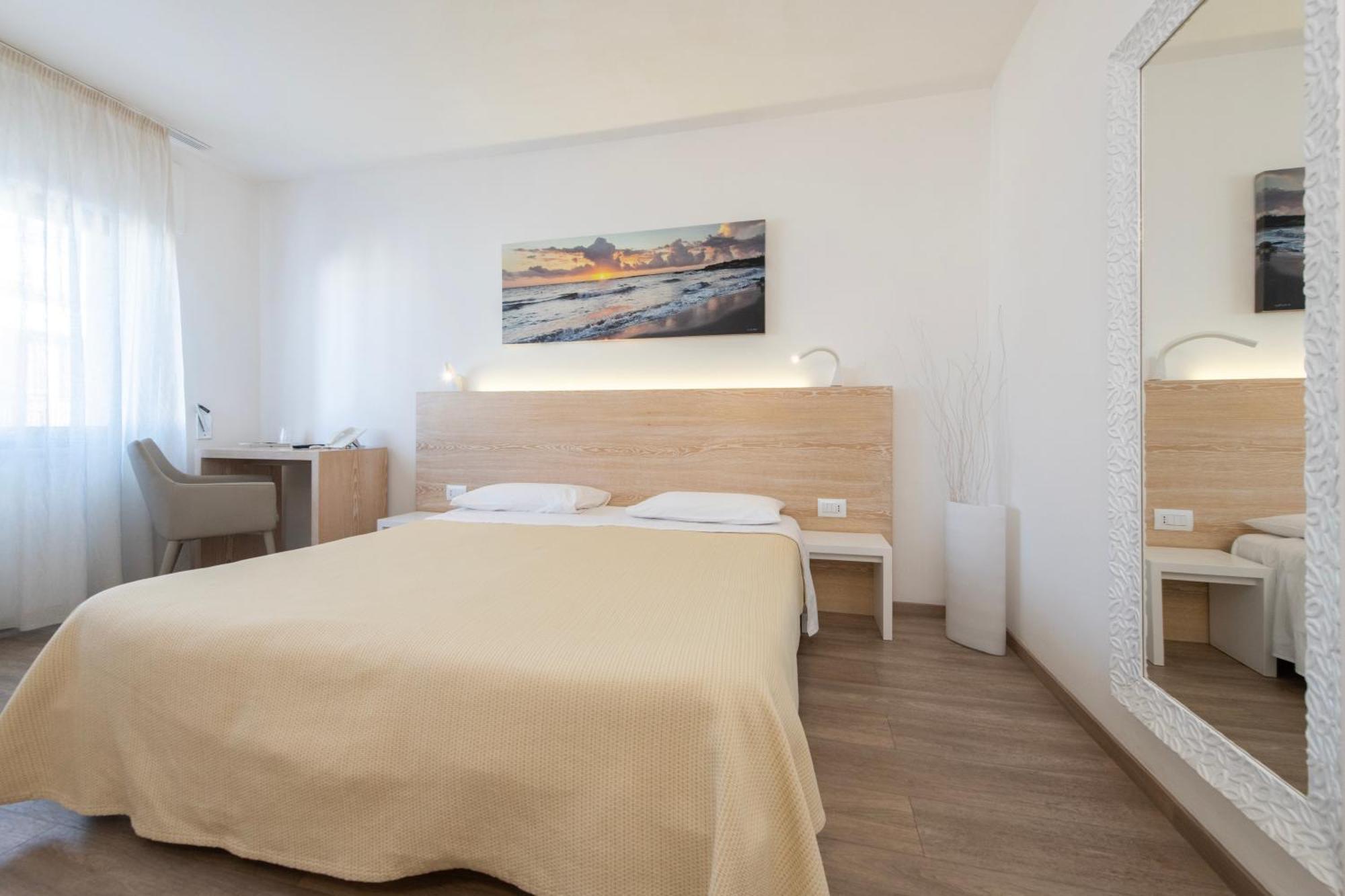 Hotel Albania Отранто Экстерьер фото
